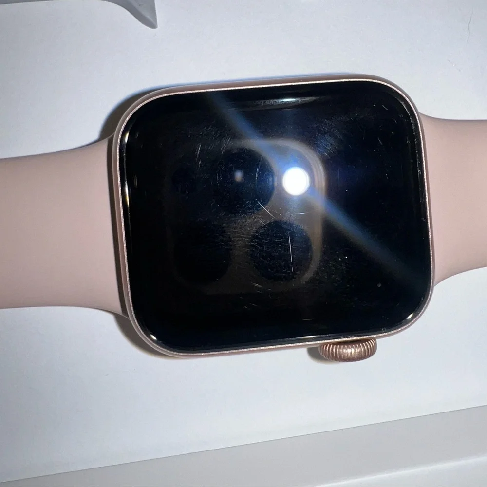 Apple Watch Gold Rose